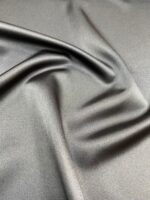 Sablé Acetinado Preto