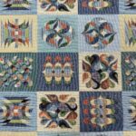 Gobelin Estampado Quadrado Azul com desenhos