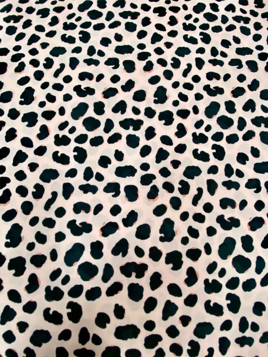 public-939 Náilon Impermeável - Estampa de onça preta com fundo Rose - Image 1